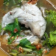 เมนูของร้าน ข้าวต้มปลา เขารัง ถนนแม่หลวน
