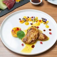 The Glass House โรงแรมอีสติน แกรนด์