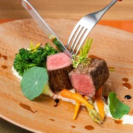 The Glass House โรงแรมอีสติน แกรนด์