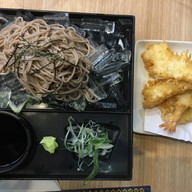 Kin Japanese Restaurant & Ramen คอนโคร์ดีอีสสนามบินสุวรรณภูมิ