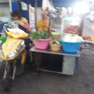 หน้าร้าน เล็กส้มตำ ซ.ด่านสำโรง18