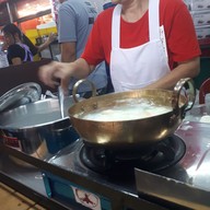 บรรยากาศ หวานละมุน บัวลอย ธัญพืช ท้ายซอยวัดด่าน