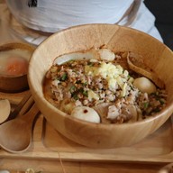 เมนูของร้าน เตี๋ยว ชีส ซี๊ด แซ่บ