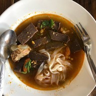 เมนูของร้าน ครัวบ้านคุ้ม & Coffee House กองบิน 41