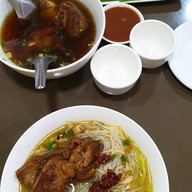 เมนูของร้าน 999 Shan noodles