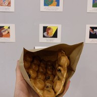 Hong Kong Waffle By MuayLuigi บาย หมวย ลุยจิ