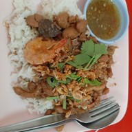 เมนูของร้าน อู๋เจี๊ยะ เย็นตาโฟซีฟู้ด เครื่องกรอบ