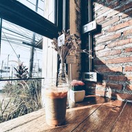 2wins Cafe And Eatery