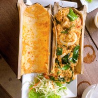 เมนูของร้าน เรือนชายน้ำ