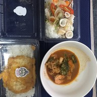 ร้านข้าวคุณยาย ลาดกระบังหน้าตึกRNP (ติดกับ7-11)
