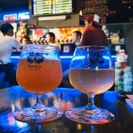 เมนูของร้าน All Star Music & Craft Beer