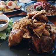 เมนูของร้าน ตำโสเหล่ ถนนมิตรภาพ