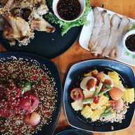 เมนูของร้าน ตำโสเหล่ ถนนมิตรภาพ