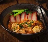 โซ้ย บะหมี่เกี๊ยว & cafe’ -