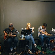 บรรยากาศ All Star Music & Craft Beer
