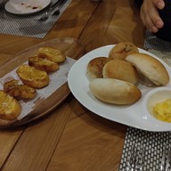 เมนูของร้าน White Swan Bakery Restaurant