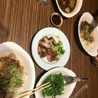 เนื้อหอม Thai Boat Noodles Rama9