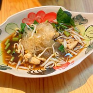 เมนูของร้าน หอม ก๋วยเตี๋ยว