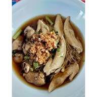 ก๋วยเตี๋ยวไก่มะระบางใหญ่เก่า