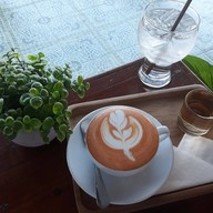 เมนูของร้าน เปเป้คอฟฟี่ แอนด์ การ์เด้น PaPae coffee& garden