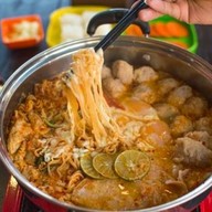 มิ้งค์หม้อไฟ มิ้งค์หม้อไฟ สาขา ตลาดอินดี้กัลปพฤกษ์