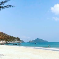 หาดแหลมศาลา