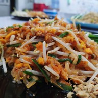 หนิงผัดไทย