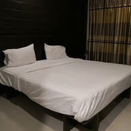 โรมแรมบ้านดาหลา