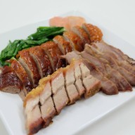 เมนูของร้าน ฮกหลี บะหมี่เป็ดย่างสะท้านฟ้า สวนหลวงสแควร์