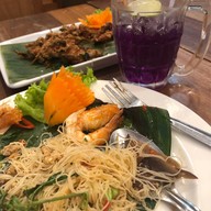 ร้านแม่บังอร ตลาดสดธนบุรี
