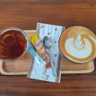 เมนูของร้าน Frères Coffee