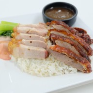 เมนูของร้าน ฮกหลี บะหมี่เป็ดย่างสะท้านฟ้า สวนหลวงสแควร์