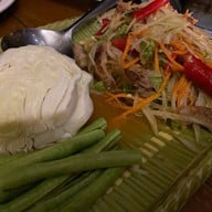 สามประสบรีสอร์ท