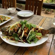 เมนูของร้าน ครัวชมจันทร์ นครนายก