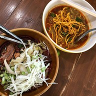 เมนูของร้าน ข้าวซอยไทยใหญ่ อุดรธานี (Udon Thani)