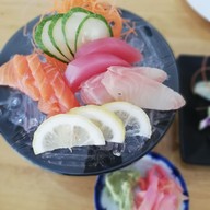 เมนูของร้าน Volcano Sushi