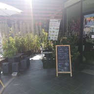 หน้าร้าน Check In Cafe