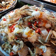 DD ปูไข่ดอง