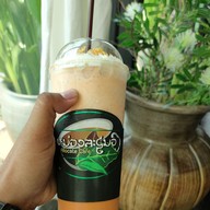 จานเด๋cafe ถนนเพชรมาตุคลา