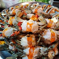 บรรยากาศ DD ปูไข่ดอง