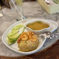 เมนูของร้าน เย็นตาโฟเครื่องทรงโดย อ.มัลลิการ์ แฟชั่นไอส์แลนด์