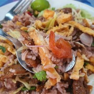 เมนูของร้าน ข้าวคลุกกะปิชุนเซ้ง(ป้าค่อม) ข้าวคลุกกะปิชุนเซ้ง(ป้าค่อม)