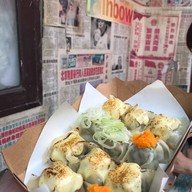 เมนูของร้าน Feng Zhu เฟิงจู-หมูเจริญ เกี๊ยวซ่าหน้าเปิด