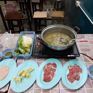 ซุ้ม 2 หมูจุ่ม สาขา 9 ถนนเจริญเมือง