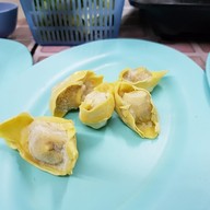 ซุ้ม 2 หมูจุ่ม สาขา 9 ถนนเจริญเมือง