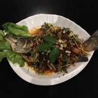 เมนูของร้าน มะละกอกะปูม้า