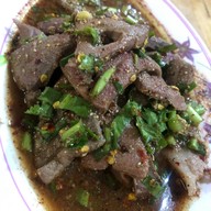 เมนูของร้าน ลาบร้อยเอ็ดจิ้มจุ่ม