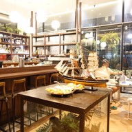 Eatiny Cafe And Bistro khonkaen