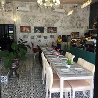 Hom-CHA CAFE Steak Bistro