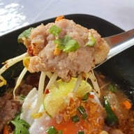 เมนูของร้าน เตี๋ยวต้มยำมะนาวสด ไข่ออนเซ็น